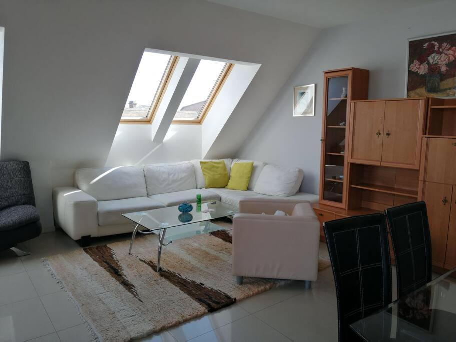 Apartman Natasa 3 Вършац Екстериор снимка